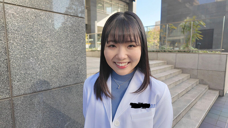 なま飲みっ子 製薬会社で働く理系女子は実は精子ごっくん好き！学生時代は同級生の精子を飲み比べするほどの研究家！「今日も味わっていいですか？」 東京 文京区 研究員 美鈴さん 24歳のサムネイル画像