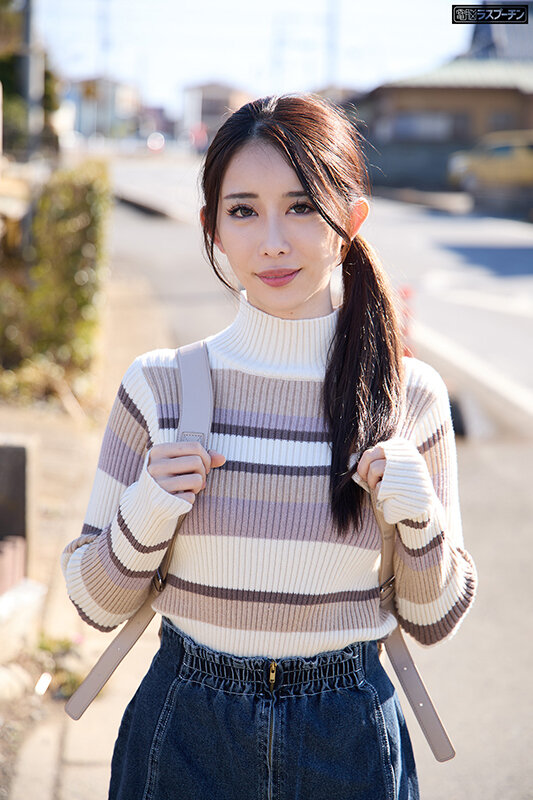 優しくて可愛い保母さん限定！マジックミラー号乳首カラオケ 乳首いじられながら1曲歌いきったら賞金ゲット！感じちゃったらHな罰ゲーム！のサムネイル画像