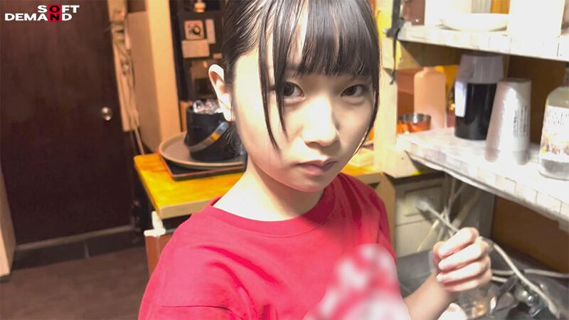 バイトSEX動画 居酒屋アルバイトスタッフ みおう 20歳 大学生のサムネイル画像