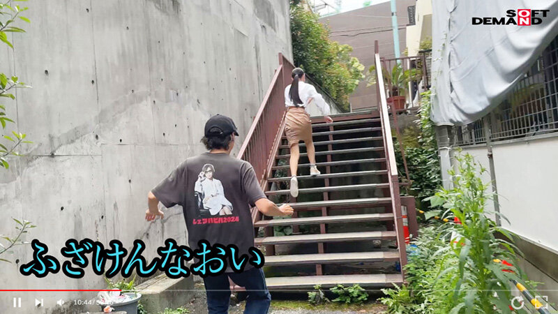 【注意喚起】SNSで男を募集し、公共のトイレで無許可ピンサロするち●ぽ大好きむっつり地味OLを私人逮捕＆実力行使のサムネイル画像