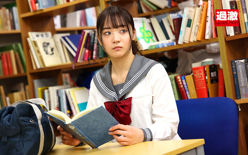 【配信限定シリーズまるごと5作品付き】図書館で声も出せず糸引くほど愛液が溢れ出す敏感娘30 ロングヒット記念！全裸オイル羞恥315分SP【期間限定SP販売】のサムネイル画像
