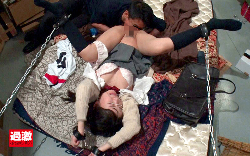 拘束スローピストンレ●プ6 ゆっくり生チ○ポを挿し込み中出しまでの反応を楽しむ鬼畜オヤジに犯●れた女 帰宅中ロリ巨乳J〇のサムネイル画像