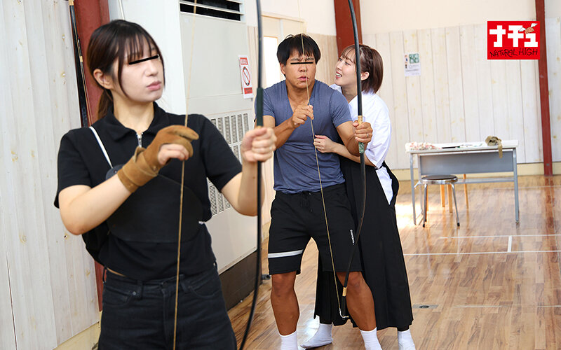 【配信限定版】学生時代にM女開発されたセクハラ教員（弓道部）を数年後…奥さんがいる状況で精子が尽きるまで羞恥射精M男返し＋「運動部女子羞恥～弓道部 長身スレンダー女子～」のサムネイル画像