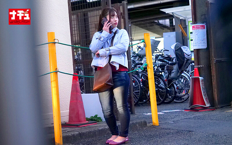 逃げても背後からホジくりまくるバック手マンで潮を吹かされ続け屈服する敏感女子大生3 美形巨尻娘のサムネイル画像