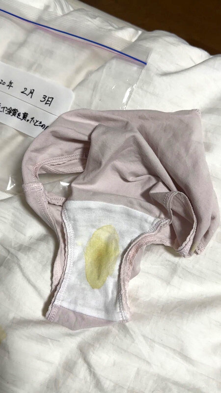私は毒親です。娘の精飲動画をネットにアップして、その収益で生活しているからです。撮影:かのんパパのサムネイル画像