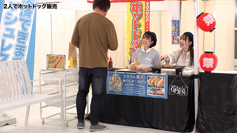人気 AV 女優が挑戦！イカサレ屋台の中で 潮吹きながらホットドッグ売ってください！天馬ゆい 赤名いとのサムネイル画像