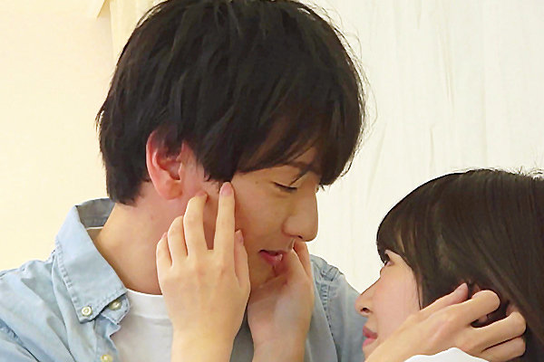 耳まで真っ赤◆なはじめてエッチ 春木圭吾のサムネイル画像