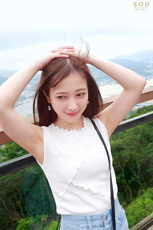 アーティスト兼AV女優 小湊よつ葉‘旅の途中’のドキュメント。カラダの変化、今したい、あの頃したかったセックス‘もっと非日常的な事を…’妄想実現 念願のカーセックス、野外4P、地元デートハメ撮り【圧倒的4K映像でヌク！】のサムネイル画像