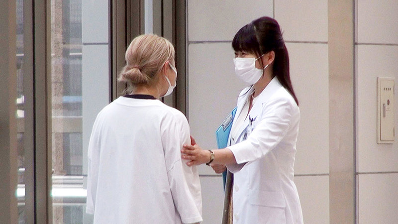 女医in...（脅迫スイートルーム） 羽田希のサムネイル画像