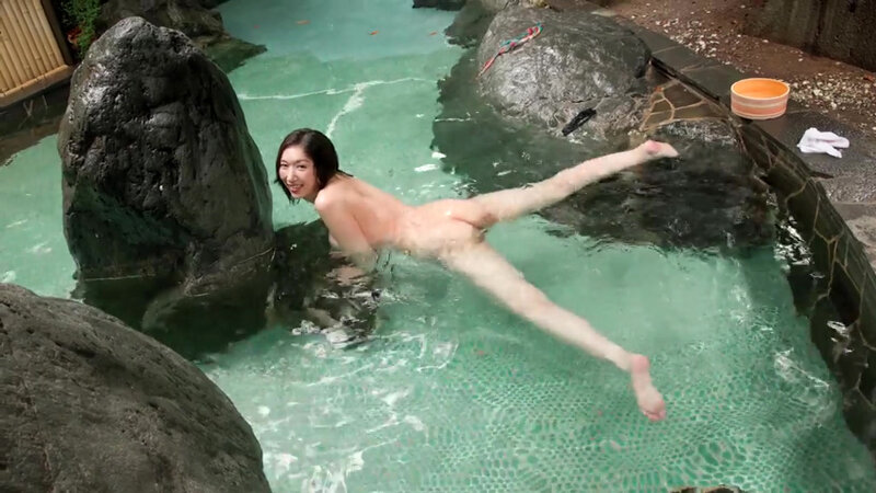 中村麻友子 エロティック温泉IIIのサムネイル画像