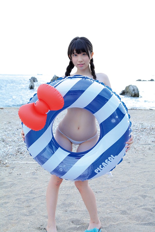 新18歳 卒業… 先生ありがとう。/春日彩香のサムネイル画像