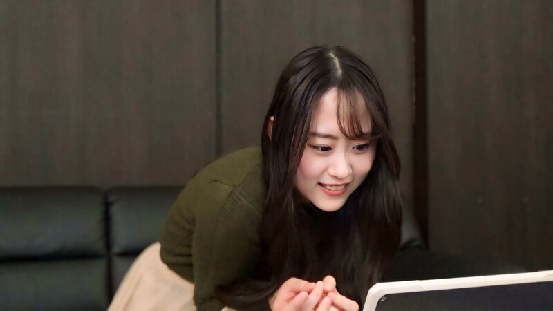 街角調査！AV動画を鑑賞させた欲求不満な人妻は必ずヤレる！ すでにオマ〇コはビチョ濡れ欲情決壊！？「この動画と同じことしてみたいです…」COMPLETE BESTのサムネイル画像