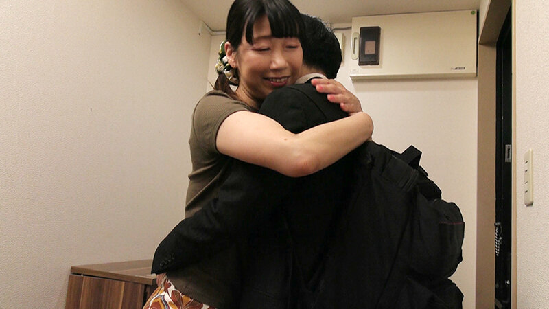 包容力とエロスが無限なので尻も胸も好きなだけ触らせてくれる美熟女セラピストが在籍する回春エステ かおりさん（43歳）のサムネイル画像