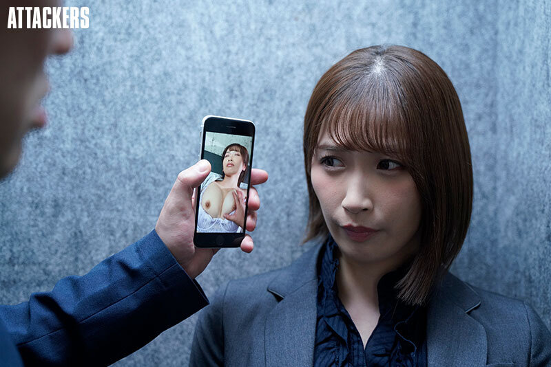 社内凌●盗撮調教 深夜残業中にレ●プされたのを、たまたま盗撮されていた巨乳OLが盗撮犯にセカンドレ●プされ次第に社内セックスに溺れていく日常 美園和花のサムネイル画像