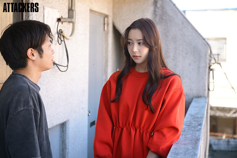 相性抜群だった昔の彼女がセレブな生活を送っていたので、ハメ撮りで脅して俺のボロアパートに通い妻をしてもらい、俺の子供を無理矢理身籠るまで中出しした話。 白峰ミウのサムネイル画像