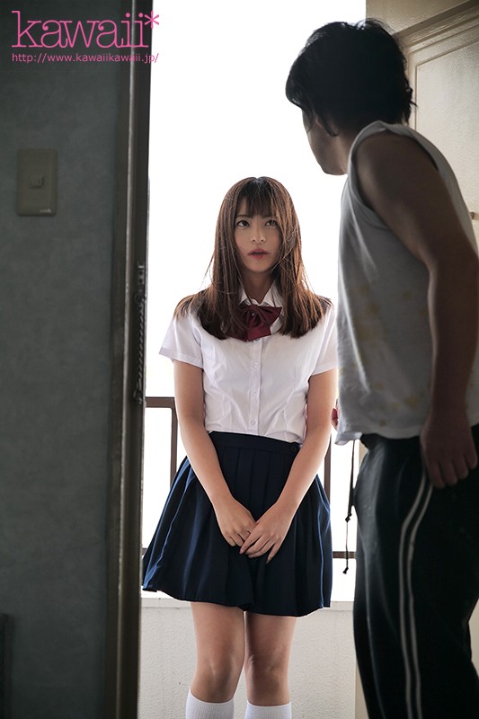 隣人のゴミ部屋で異臭中年おやじに抜かずの連撃中出し46発で孕まされた制服女子の末路… 桜もこのサムネイル画像