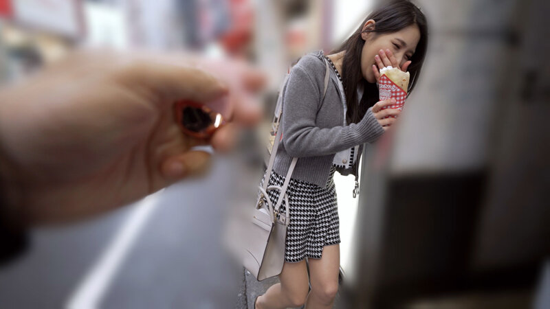 恥辱、陵●、とびっこ装着・繁華街デート！21 橘京花のサムネイル画像