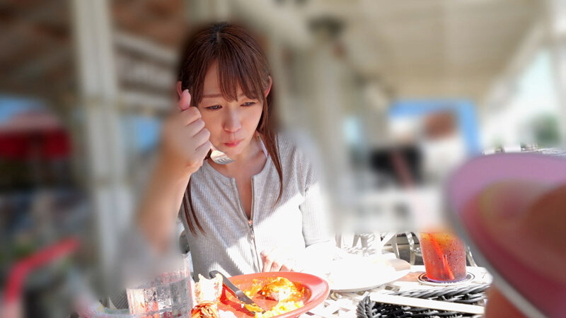 スタイル抜群の人妻と中出し不倫 まる一日とびっこ浜辺でデート 白河花清のサムネイル画像
