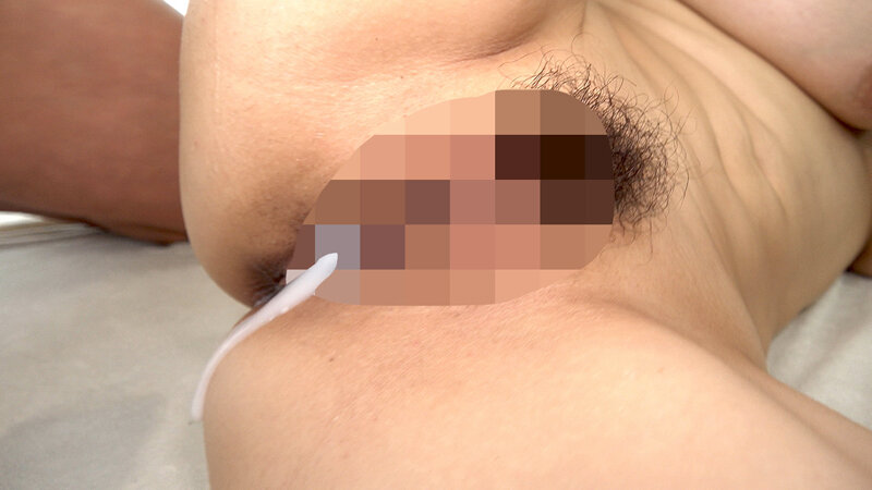 カラダの半分以上がオッパイ！シン・オナ活スペースパイズラー 妹の爆乳は一見にしかず！半袖セーラー服生中出し！Lカップ129cm まりニャンのサムネイル画像