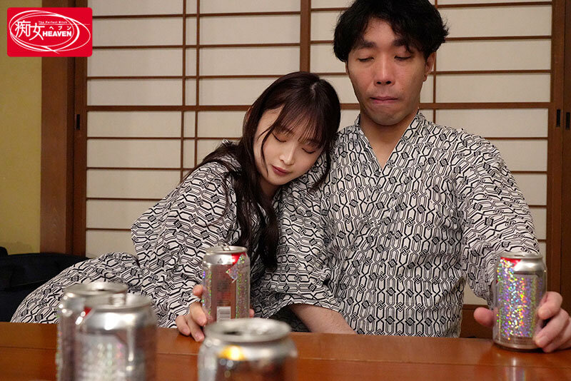 出張先の相部屋で酔ったら淫乱化する後輩社員にハメ潮トルネード騎乗位で12発痴女られたボク 千川とわのサムネイル画像