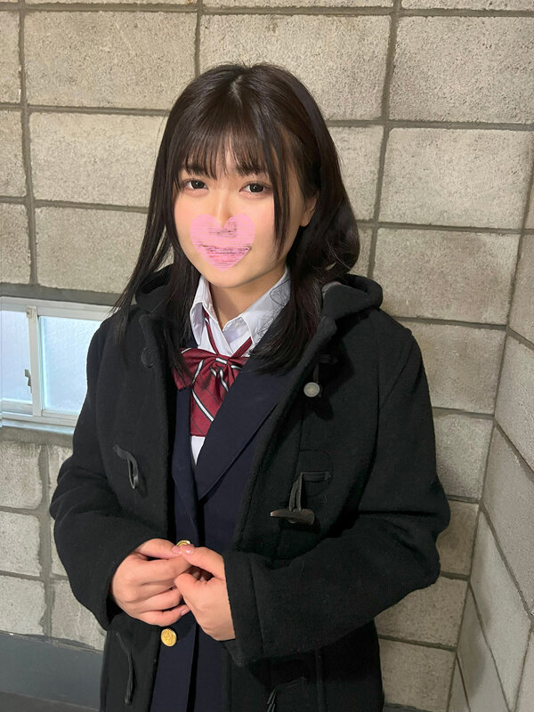 こんな超スケベ女みたことない【本物ドM淫乱メス保証】恥ずかしがり怯えた瞳の地味な清楚美少女は脱いだら極上クビレボディ【中年男全員Dキス唾液交換→連続イラマ＆生ハメ挿入】絶頂イキ狂い意識混濁アへ顔でぶっ壊れるデカマラ6P乱交SEXのサムネイル画像