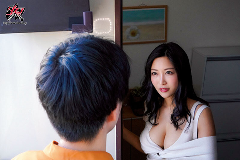お願いされたら断れないおっとり天然な人妻お姉さんの無自覚な誘惑。8時間総集編。のサムネイル画像