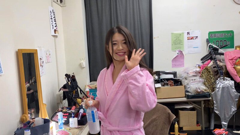 ★配信限定！特典映像付★男をいじめると感じる女子は実在する！10～剛毛美女編～ 浜辺栞帆のサムネイル画像