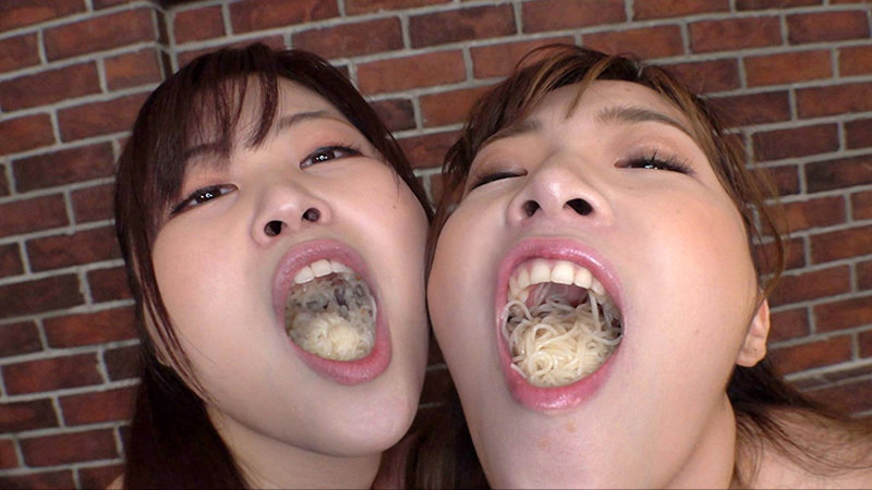 ゲロ！小便！体液汚染M男イジメ 望月あやか 美波沙耶のサムネイル画像