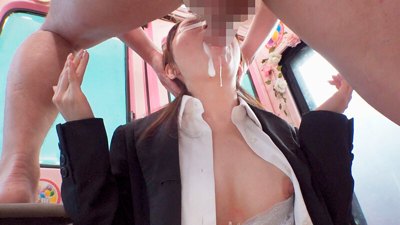 一般男女モニタリングAV×マジックミラー便コラボ企画 大手企業の内定を目指す就活女子大生にじゅぼじゅぼフェラ面接！質疑応答中に喋れなくなるほどの大量口内射精で精子ダダ漏らし！過激面接で火照ったJDオマ○コにデカチンをねじ込みザーメンまみれSEX！全員中出しス…のサムネイル画像