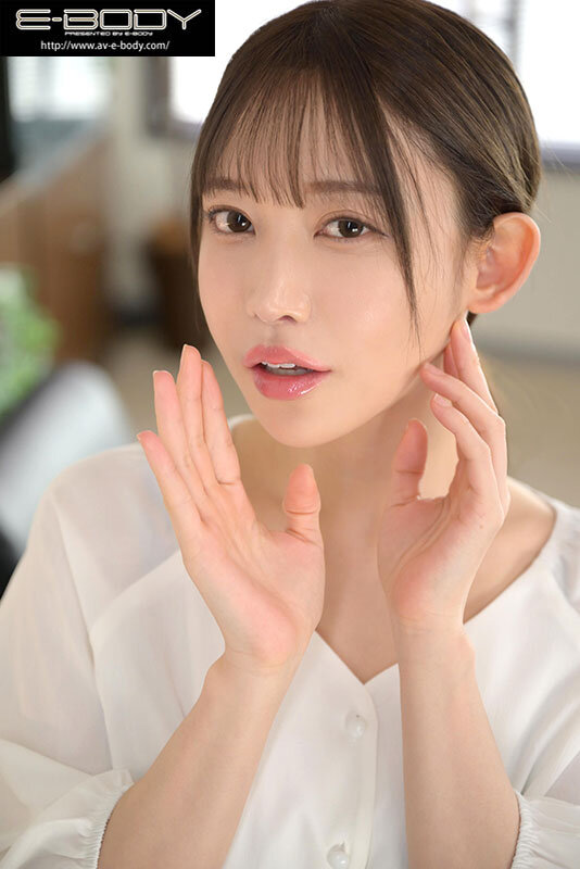 ブラチラ谷間誘惑と中出し淫語誘惑で新人をダメにするフェロモン全振り女上司 七瀬アリスのサムネイル画像