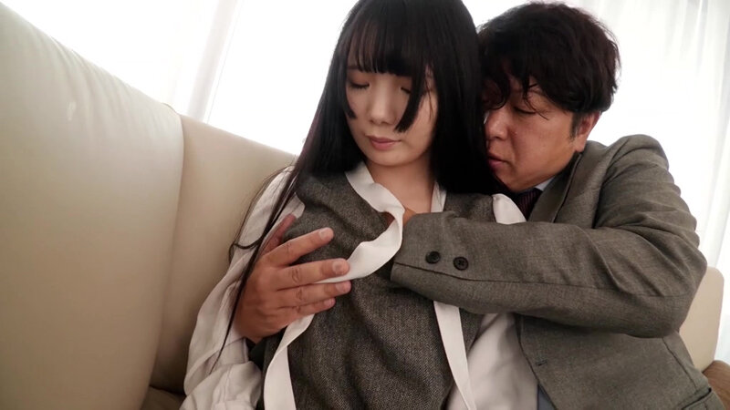 【4K】世間知らずな制服女子が軽い気持ちでP活してみたら…まさかのどハマり おじさんの巨根を自ら求める不埒な女になりました… 南日菜乃のサムネイル画像