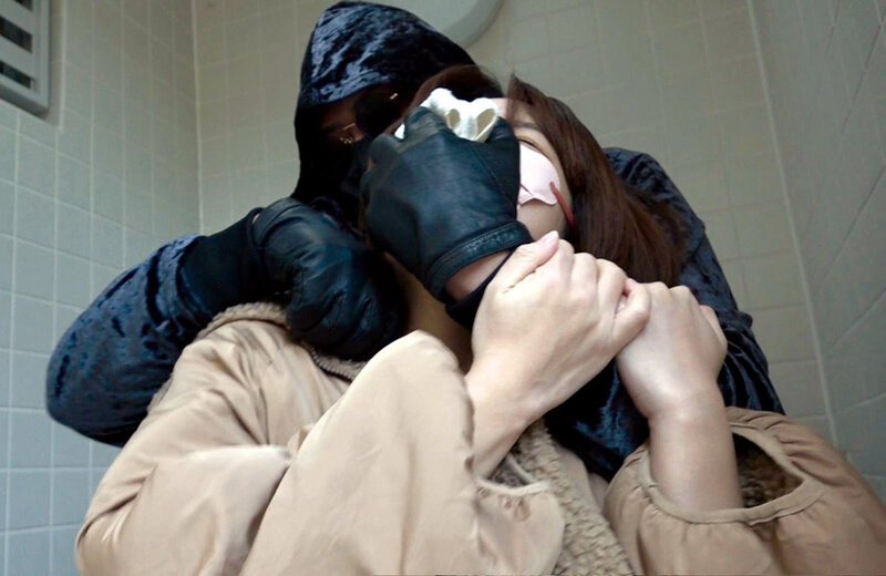 ［閲覧注意］熟女輪●レ●プ映像 File＃16 「被害者:30代孕み頃早熟主婦」のサムネイル画像