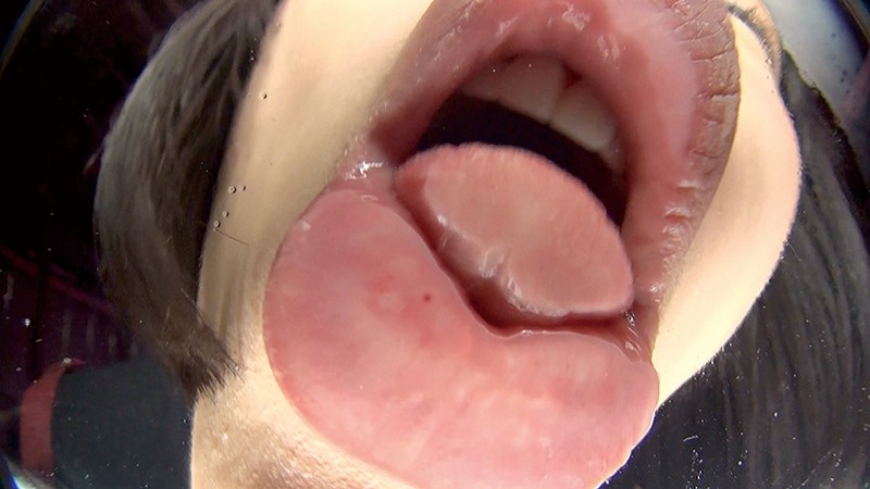 主観 タバコ美女 煙 ヤニベロ 痰唾ぶっかけ ドS淫語浴び手コキのサムネイル画像