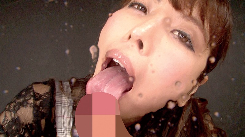 主観 タバコ美女 煙 ヤニベロ 痰唾ぶっかけ ドS淫語浴び手コキのサムネイル画像