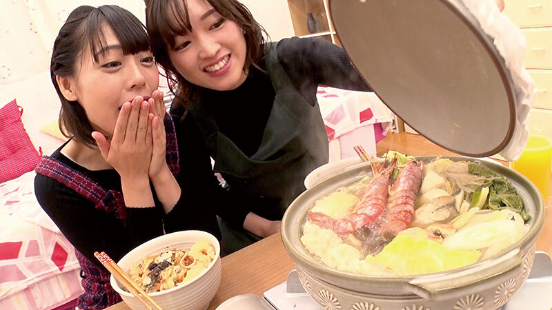 【実録宅飲み】酔った勢いでマ○コ舐め合うのサムネイル画像