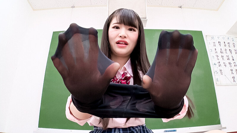 激臭足裏臭嗅がせる痴女のサムネイル画像