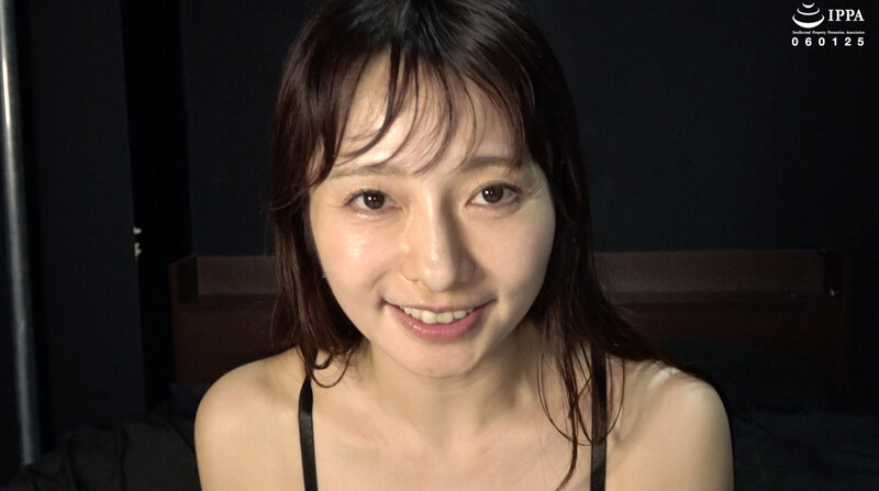 【歯・口内フェチ】「素人人妻マナミさんの超貴重な歯＆口内観察！」マナミのサムネイル画像