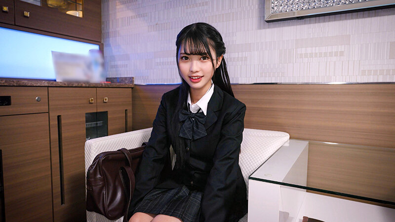 吹奏楽部と軽音部を兼任している超多忙ガール！！部活と部活の合間を縫って色んな男とSEXしまくるパワフル娘に大量中出し！！のサムネイル画像