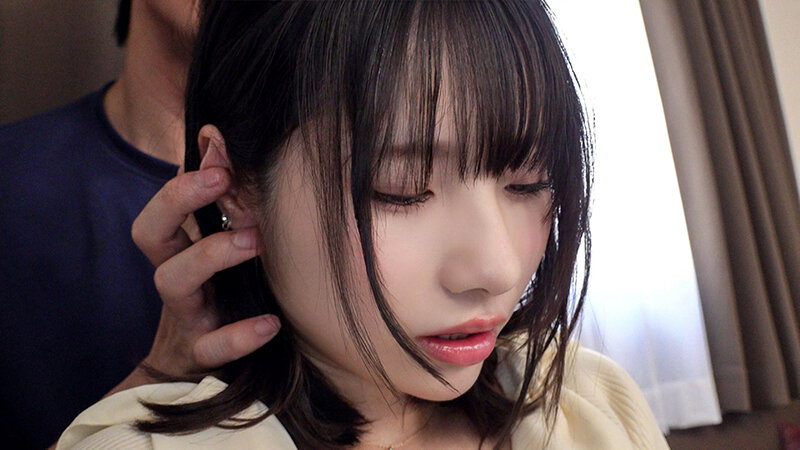 【潮吹き祭り】新婚若妻ちゃん25歳 旦那に隠れてオナニーしまくりむっつり淫乱奥様をGスポット鬼抉りで快感解放中出しファック！！【低身長=性欲強いガチ】のサムネイル画像