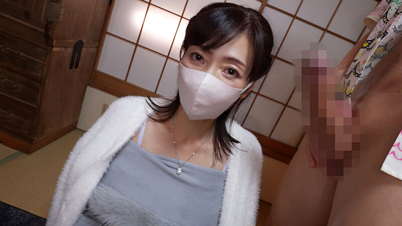 借金返済 肉体で返すつもりが…激しすぎるセックスに沼ってしまう五十路熟女のサムネイル画像