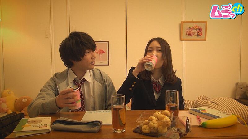 ●校生盗撮 地味で大人しい幼馴染J系がお酒で豹変！？親の居ぬ間にお試し初エッチのサムネイル画像
