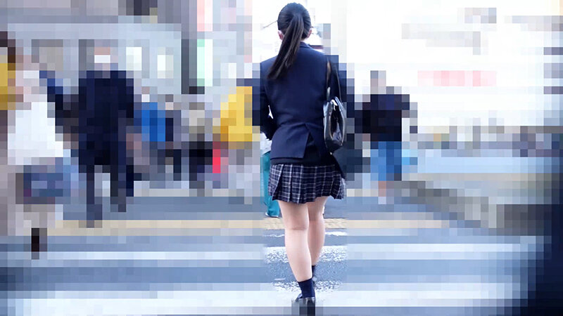 痴●電車＃009 美人系幼児体型なロ●女子●生のサムネイル画像