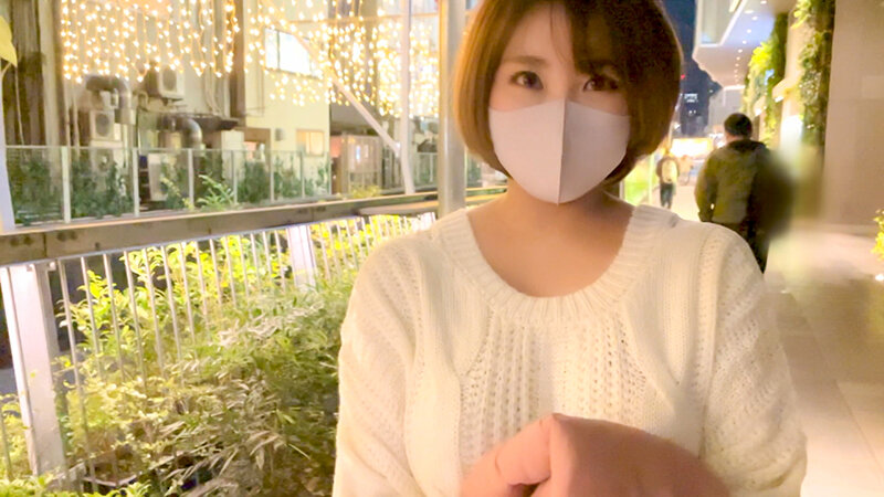 「そんなつもりじゃなかったのに…」と言いながらあらゆる状況で3Pセックスをしてしまった女たち スノボ・コテージで…/ホテルで…/アパートで…/ロケの流れで騙されて…のサムネイル画像