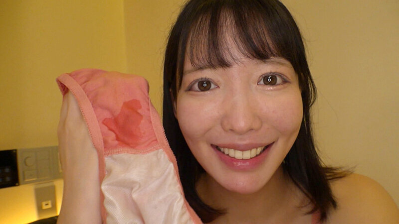 下着買取りサイトで知り合ったみおんちゃんの使用済み下着 宇佐美みおんのサムネイル画像