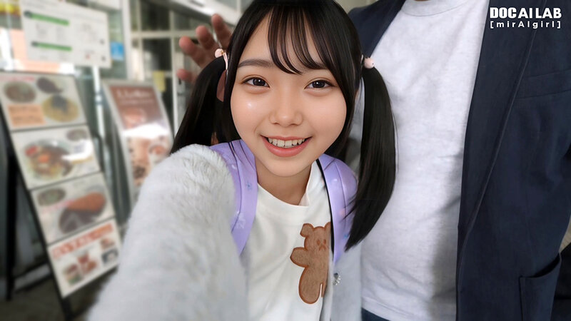 【合法ちっぱいAI娘！】 思春期りりちゃんとデカチンおじさんが禁断SEX！ パパとママには内緒でヤリまくった生ハメ温泉旅行の記録。 花野井りりのサムネイル画像