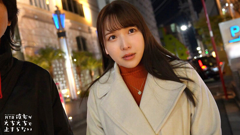 【G乳パイパン肉感BODY】年下彼氏に不満を持つ、エロオーラビンビン漂うお姉さん！服の上からでもわかるムチムチ爆乳！彼氏と電話しながらの浮気ハメ！NTR生中出しSEXで絶頂イキまくり！！【彼女がえちえちで止まらない】【みなみ】 美波汐里のサムネイル画像
