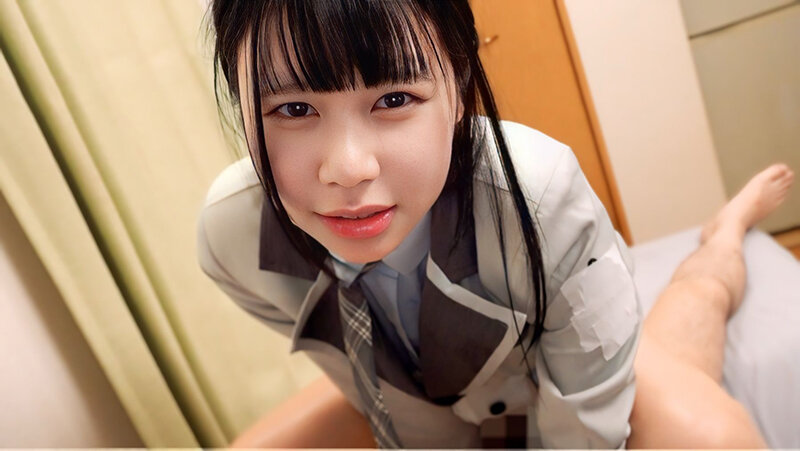 【アウトドア精飲個撮】敏感洪水子宮の美少女 3期生りょうちゃん（19歳/Cカップ）のサムネイル画像