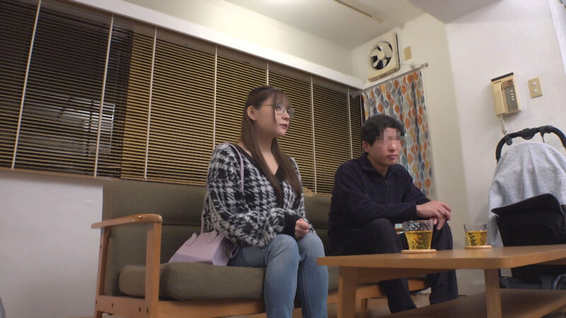 NTRドッキリ企画！マジックミラーパネルPart5 出産してるのにイッたことが無い！？産後マ〇コを開発＆ナマハメ中出し 奥手ママが媚薬でガンギマリ潮吹きアクメスペシャルのサムネイル画像