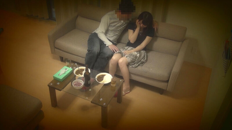 【寝取られすぎる妻】そんなに妻の穴は気持ち良かったか？のサムネイル画像
