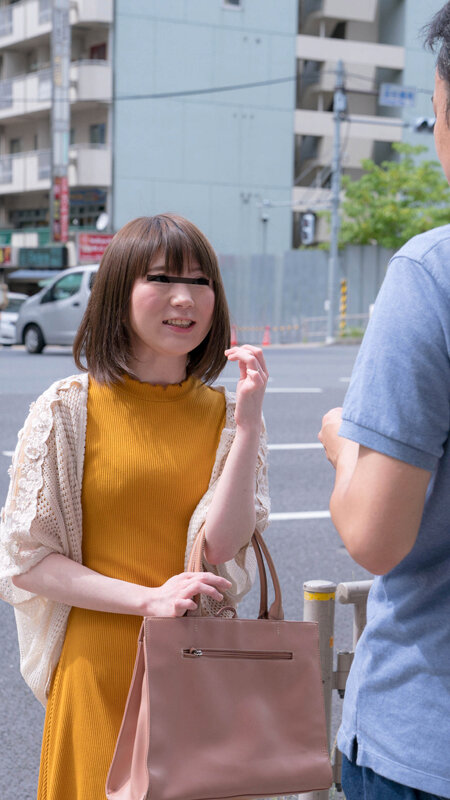こういう女を狙え！！ 絶対ヤレる人妻ナンパ ヤリたい盛りの既婚者たち ナンパ中出し12人4時間@08のサムネイル画像